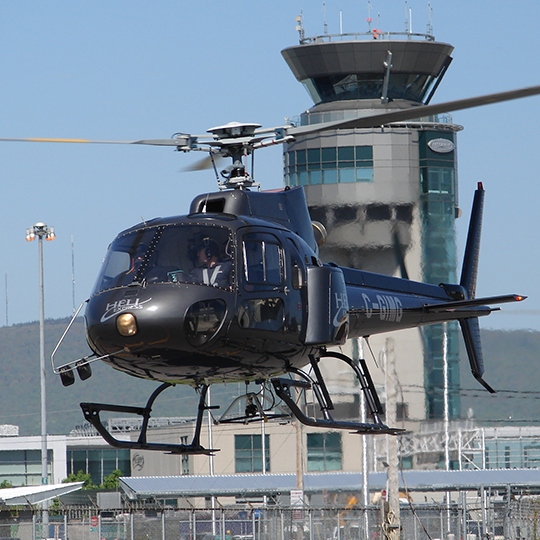 Hélicoptère Astar 350 au décollage